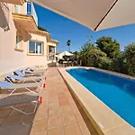 Liriopadel By Interhome קלפה