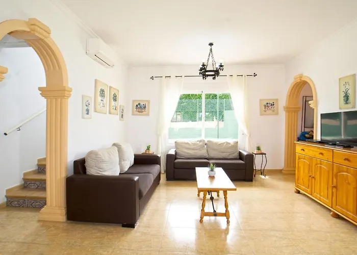 Liriopadel By Interhome *